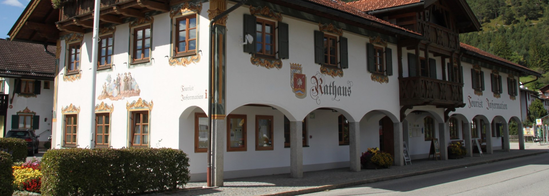 Rathaus Wallgau Sommer, © Florian Neuner